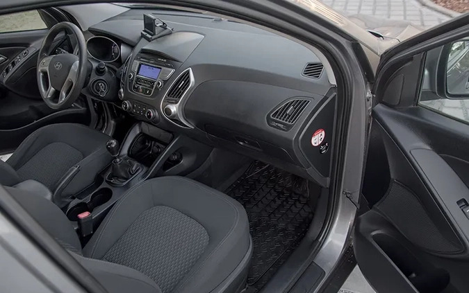 Hyundai ix35 cena 44999 przebieg: 135000, rok produkcji 2013 z Elbląg małe 781